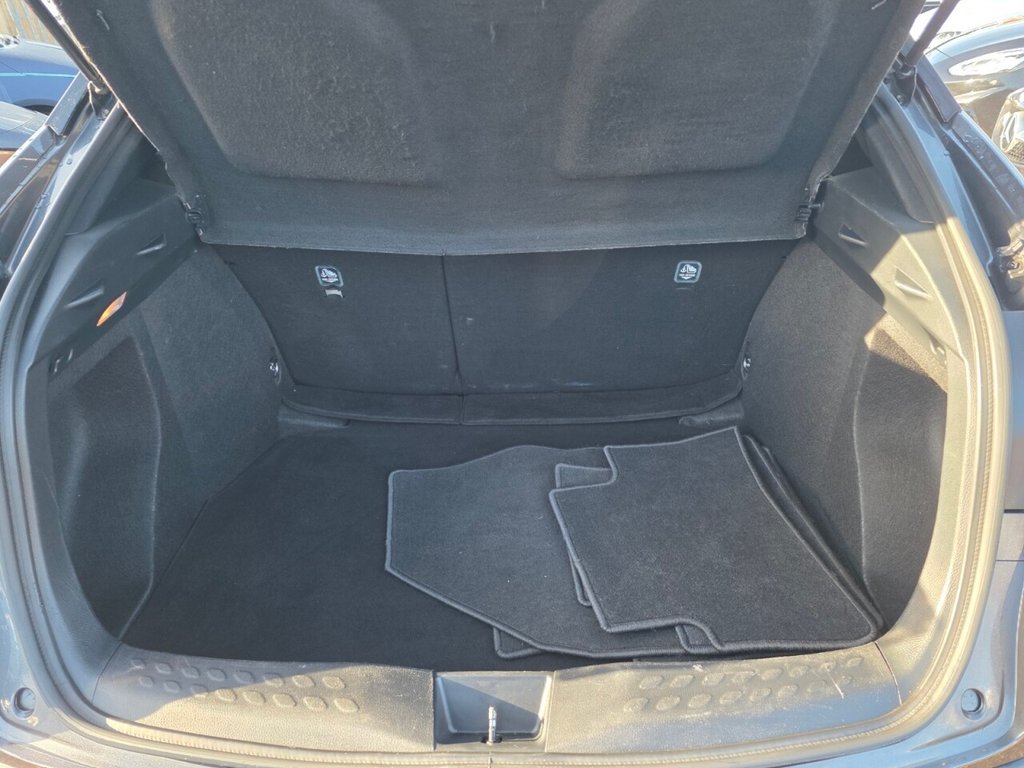 Used Toyota C-HR 2019 for sale - 76923791: Photo 10