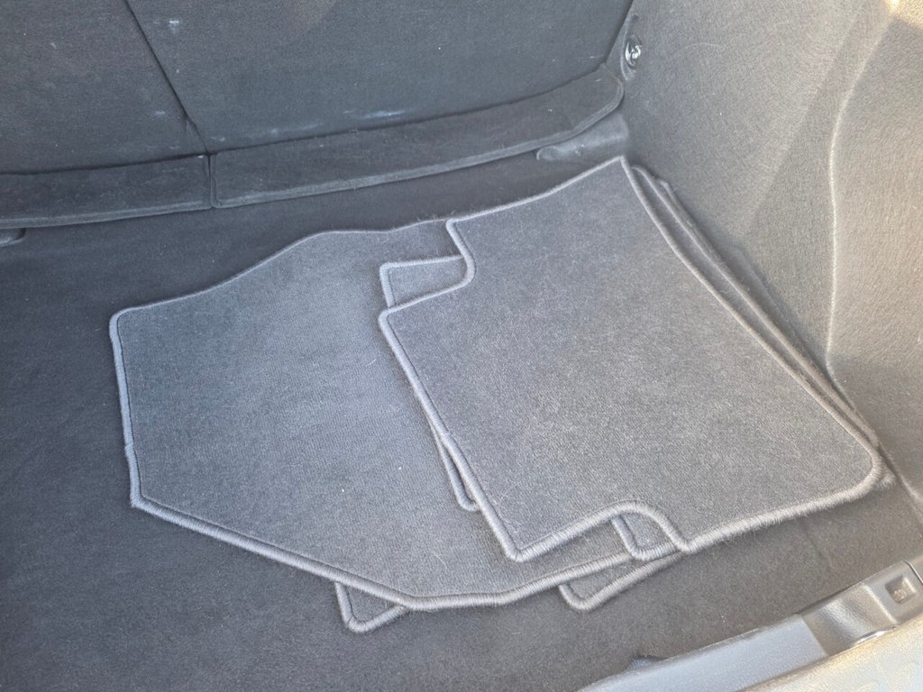 Used Toyota C-HR 2019 for sale - 76923791: Photo 12