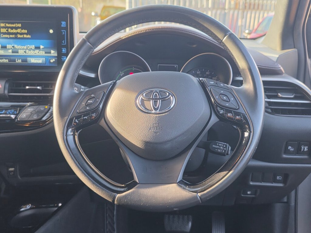 Used Toyota C-HR 2019 for sale - 76923791: Photo 18