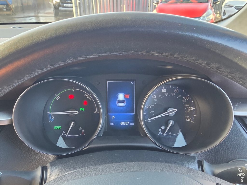 Used Toyota C-HR 2019 for sale - 76923791: Photo 19