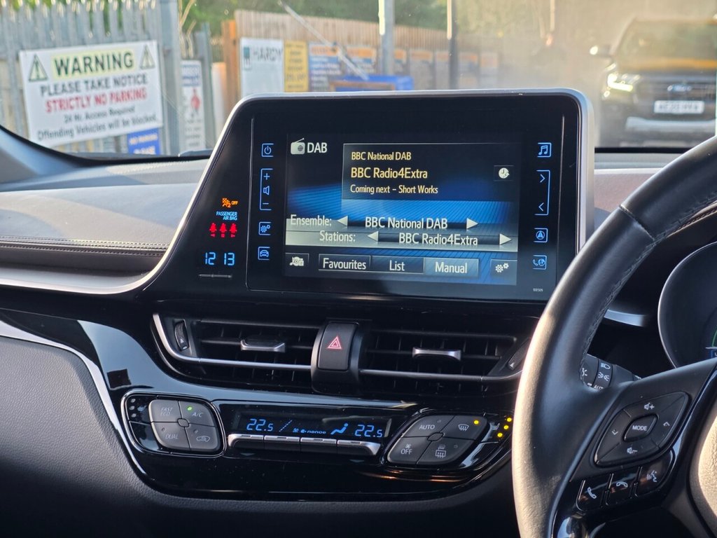 Used Toyota C-HR 2019 for sale - 76923791: Photo 20