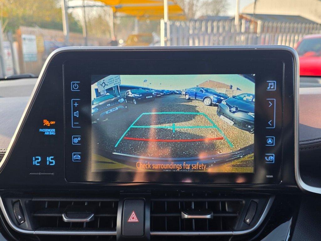 Used Toyota C-HR 2019 for sale - 76923791: Photo 22