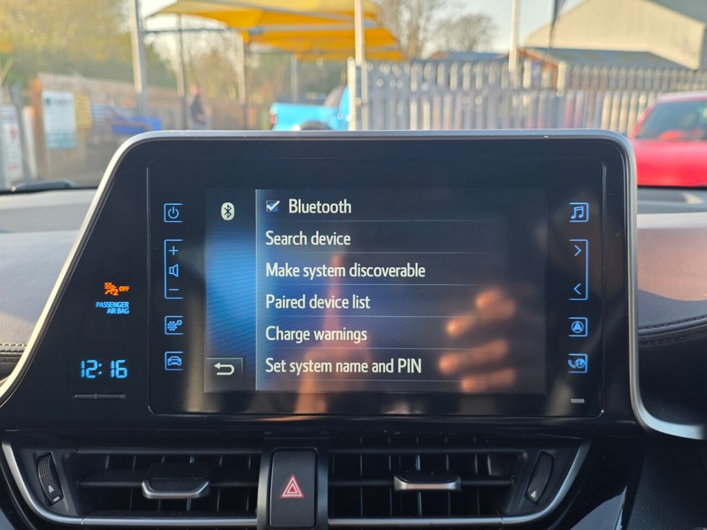 Used Toyota C-HR 2019 for sale - 76923791: Photo 24