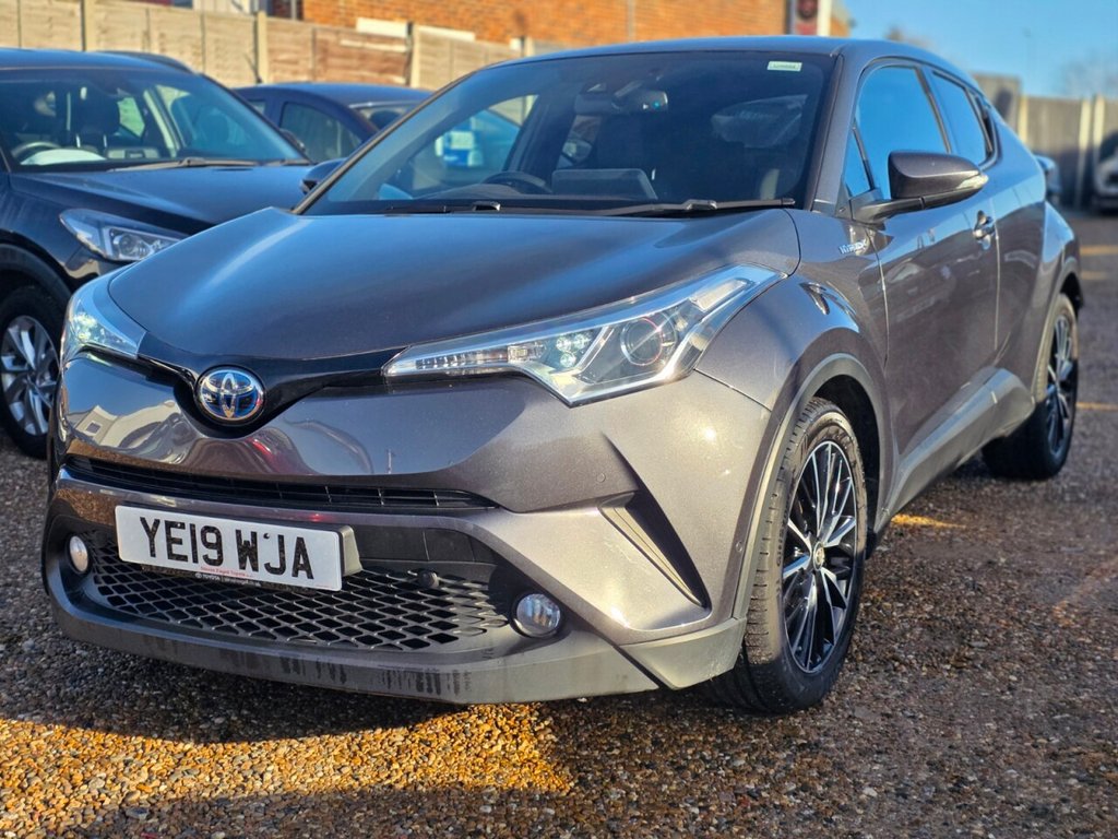 Used Toyota C-HR 2019 for sale - 76923791: Photo 4