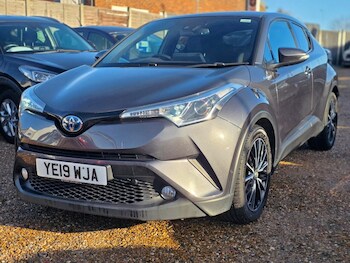 Used Toyota C-HR 2019 for sale - 76923791: Photo