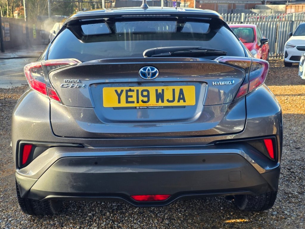 Used Toyota C-HR 2019 for sale - 76923791: Photo 9