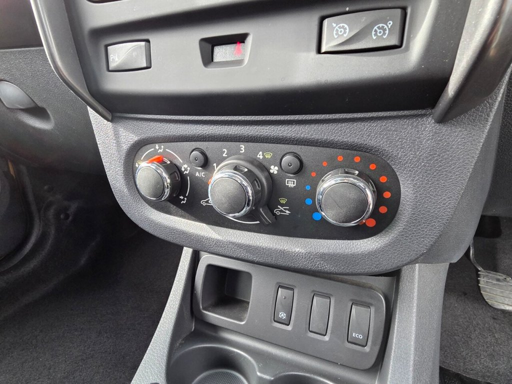 Used Dacia Duster 2017 for sale - 76386333: Photo 25