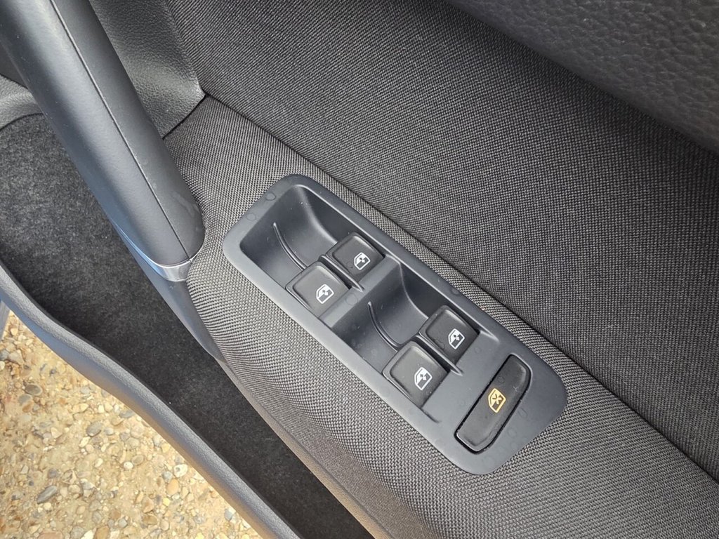 Used Volkswagen Golf SV 2016 for sale - 78044728: Photo 33