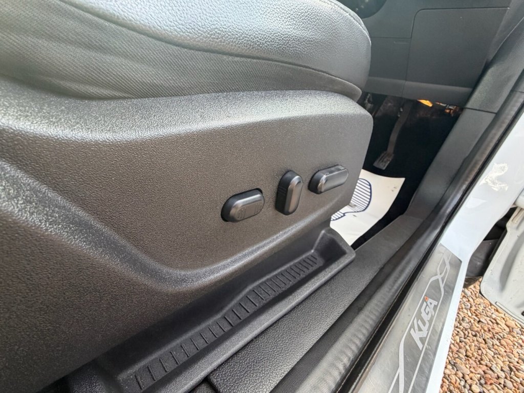 Used Ford Kuga 2013 for sale - 77643014: Photo 32