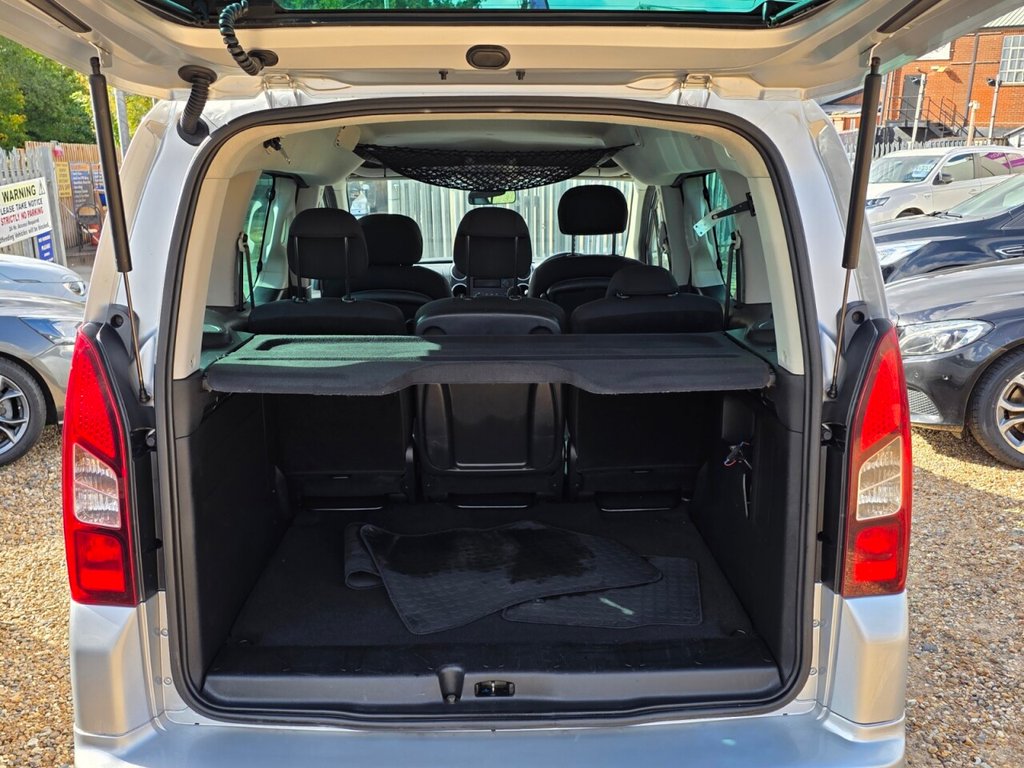 Used Peugeot Partner Tepee 2016 for sale - 76172958: Photo 11