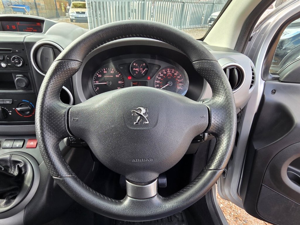 Used Peugeot Partner Tepee 2016 for sale - 76172958: Photo 29