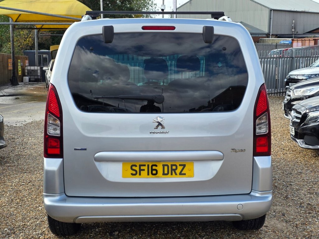 Used Peugeot Partner Tepee 2016 for sale - 76172958: Photo 5