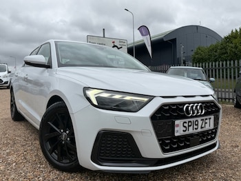 Used Audi A1 2019 for sale - 77680632: Photo