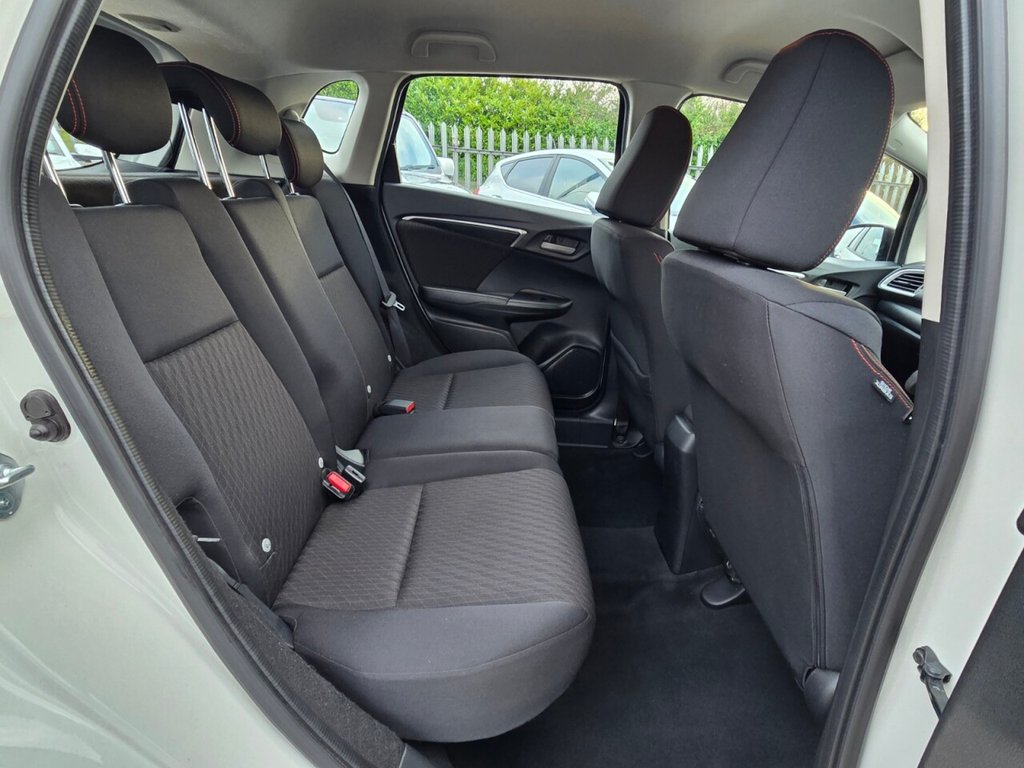 Used Honda Jazz 2019 for sale - 77288343: Photo 13