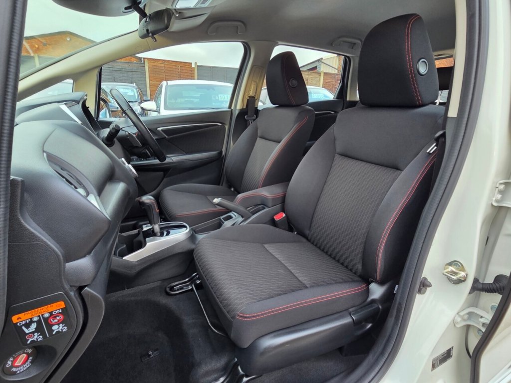 Used Honda Jazz 2019 for sale - 77288343: Photo 14