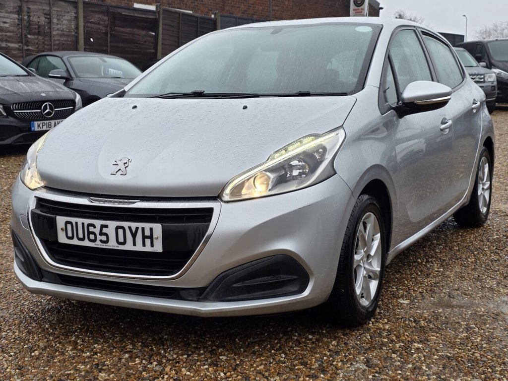 Used Peugeot 208 2015 for sale - 77463930: Photo 5