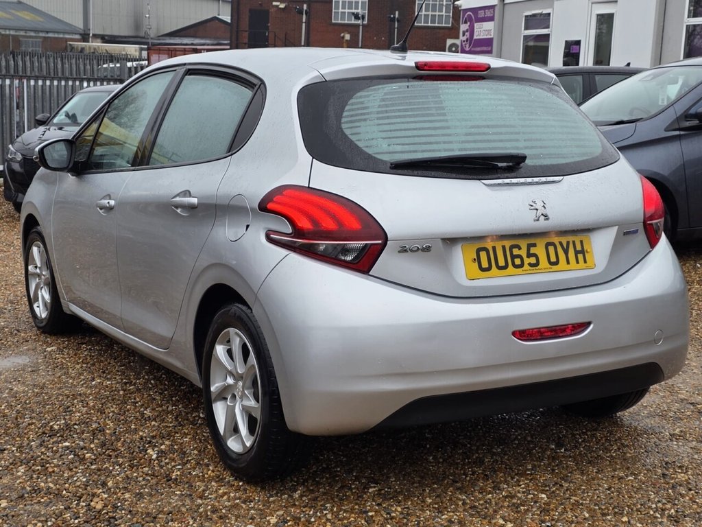 Used Peugeot 208 2015 for sale - 77463930: Photo 6