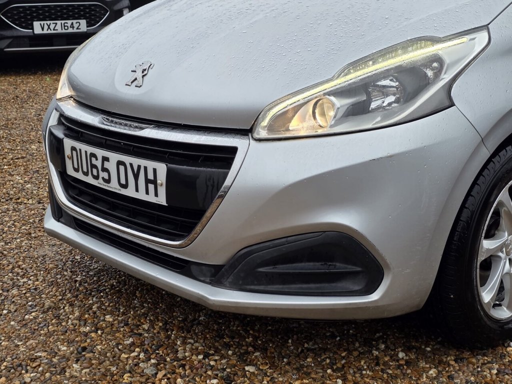 Used Peugeot 208 2015 for sale - 77463930: Photo 7