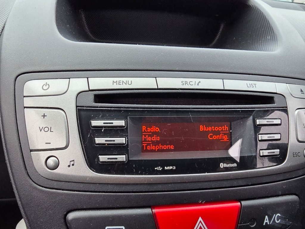 Used Toyota AYGO 2013 for sale - 77547469: Photo 25