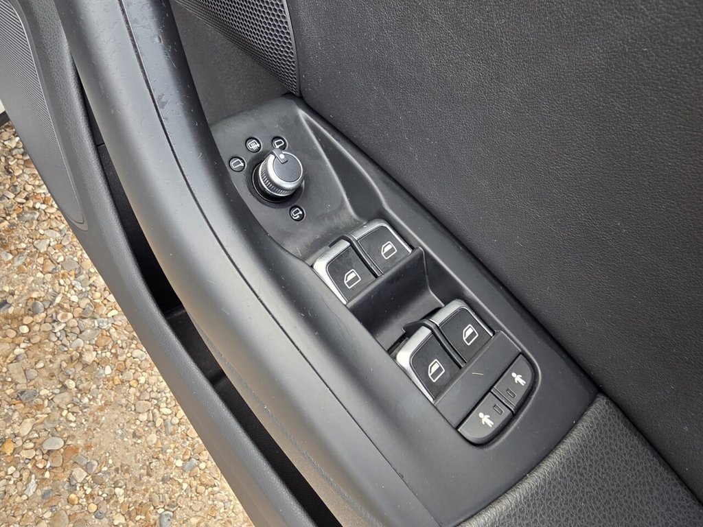 Used Audi Q3 2016 for sale - 77967527: Photo 6