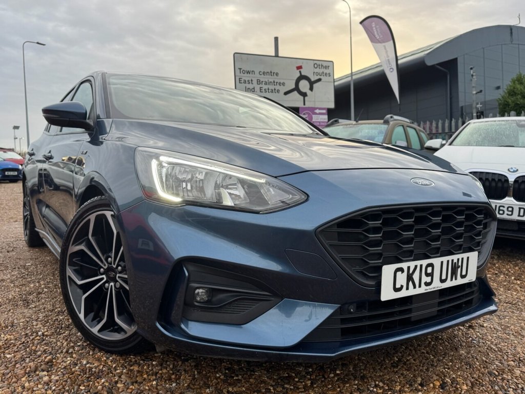 Used Ford Focus 2019 for sale - 76558999: Photo 1