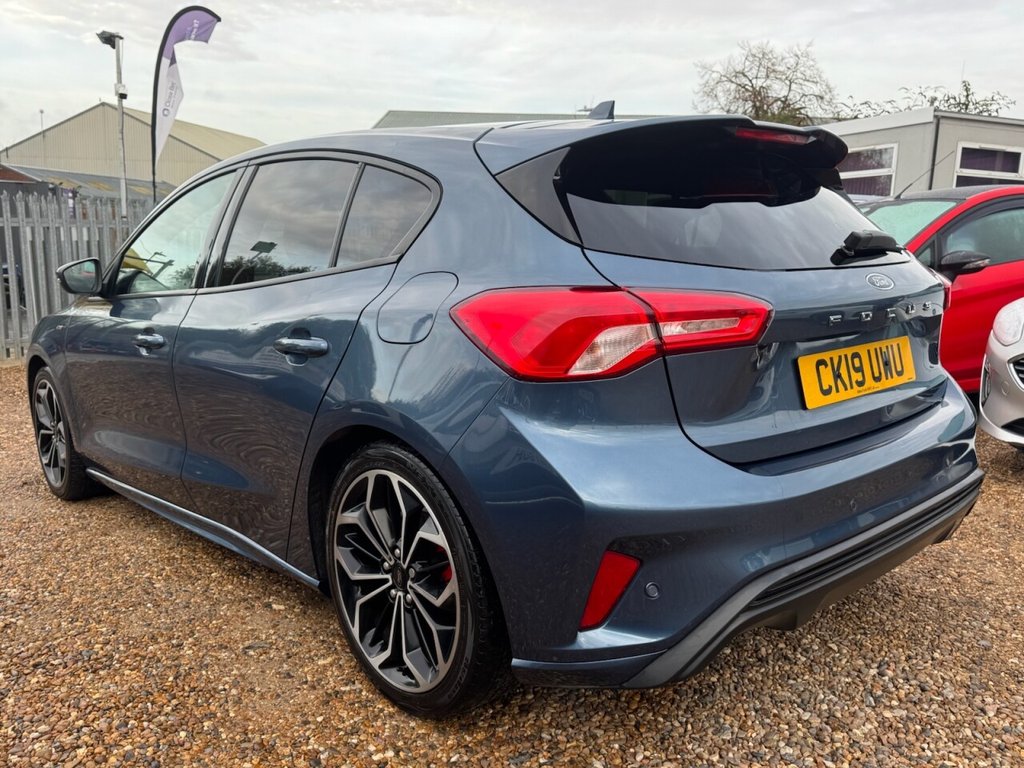 Used Ford Focus 2019 for sale - 76558999: Photo 6