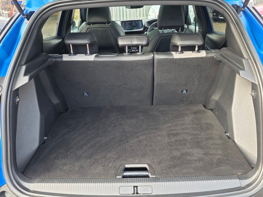 Used Peugeot E-2008 2020 for sale - 76317222: Photo 10