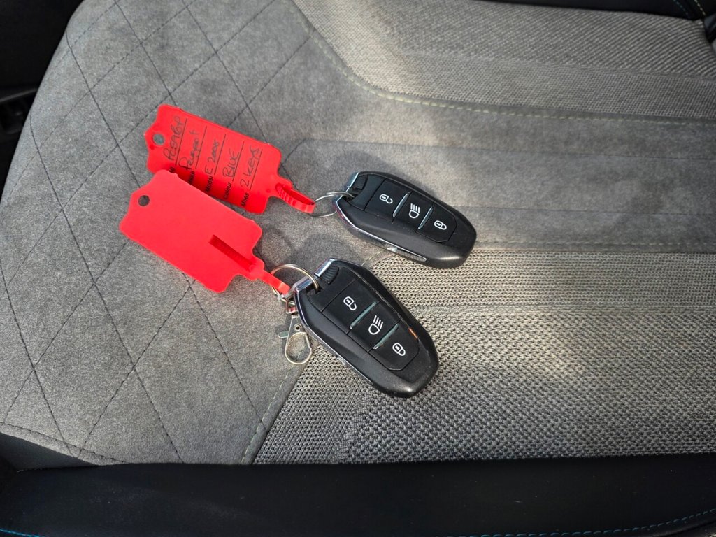 Used Peugeot E-2008 2020 for sale - 76317222: Photo 31
