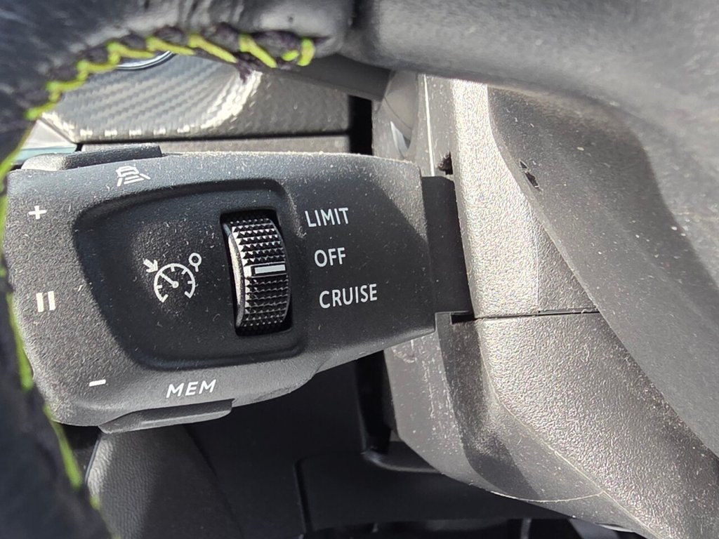 Used Peugeot E-2008 2020 for sale - 76317222: Photo 38