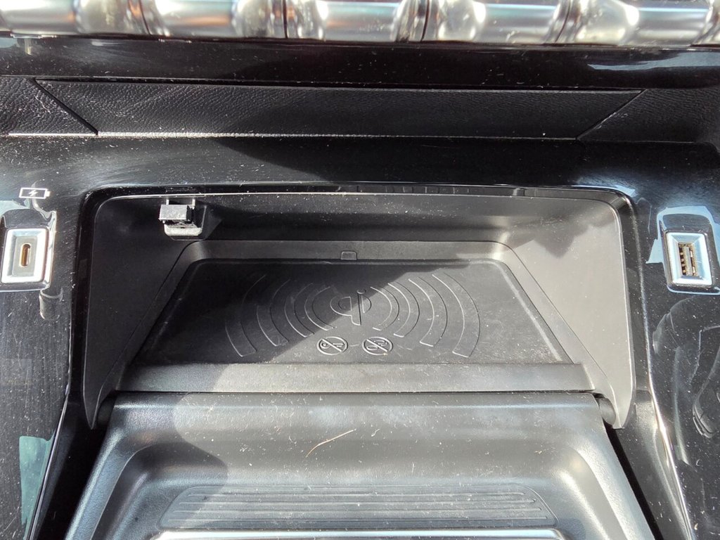 Used Peugeot E-2008 2020 for sale - 76317222: Photo 43