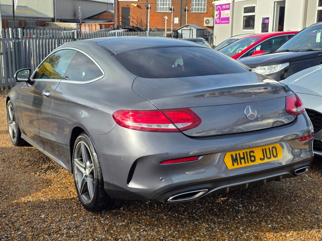 Used Mercedes-Benz C Class 2016 for sale - 76454478: Photo 4