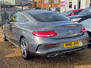 Used Mercedes-Benz C Class 2016 for sale - 76454478: Photo