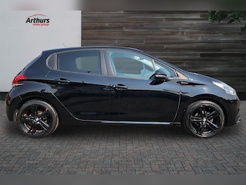 Used Peugeot 208 2019 for sale - 79202918: Photo
