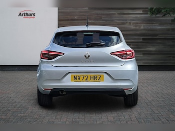 Used Renault Clio 2022 for sale - 79269336: Photo