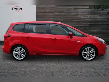 Used Vauxhall Zafira Tourer 2015 for sale - 78518175: Photo