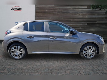 Used Peugeot 208 2022 for sale - 79162091: Photo