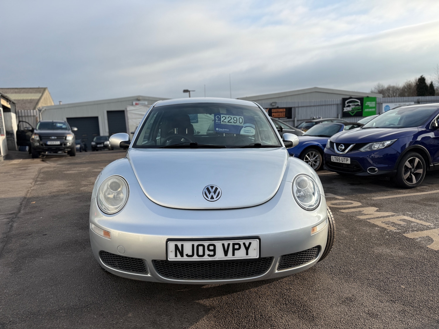 Used Volkswagen Beetle 2009 for sale - 76453635: Photo 3