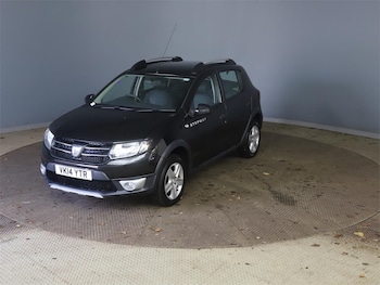 Used Dacia Sandero Stepway 2014 for sale - 76641617: Photo