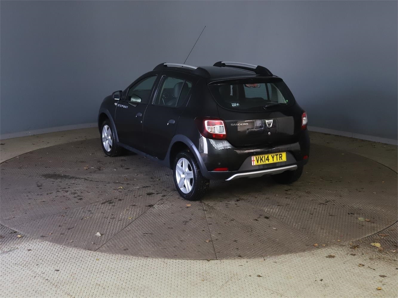 Used Dacia Sandero Stepway 2014 for sale - 76641617: Photo 6