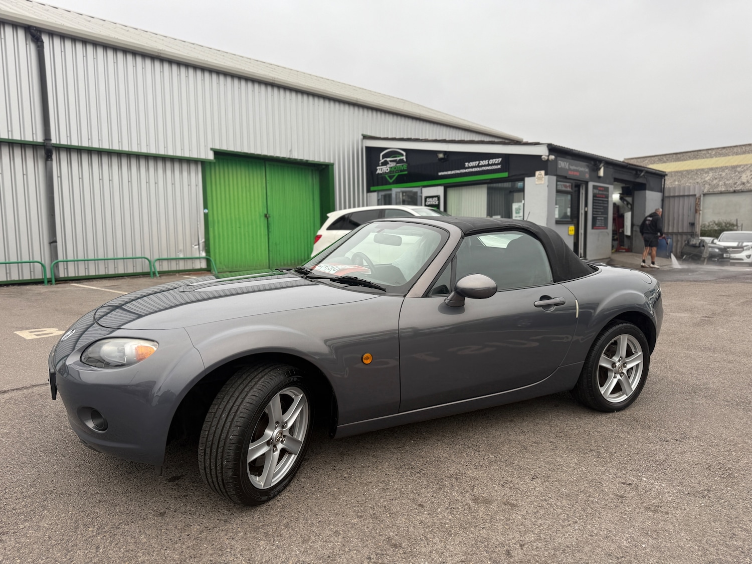 Used Mazda MX-5 2006 for sale - 76224992: Photo 4