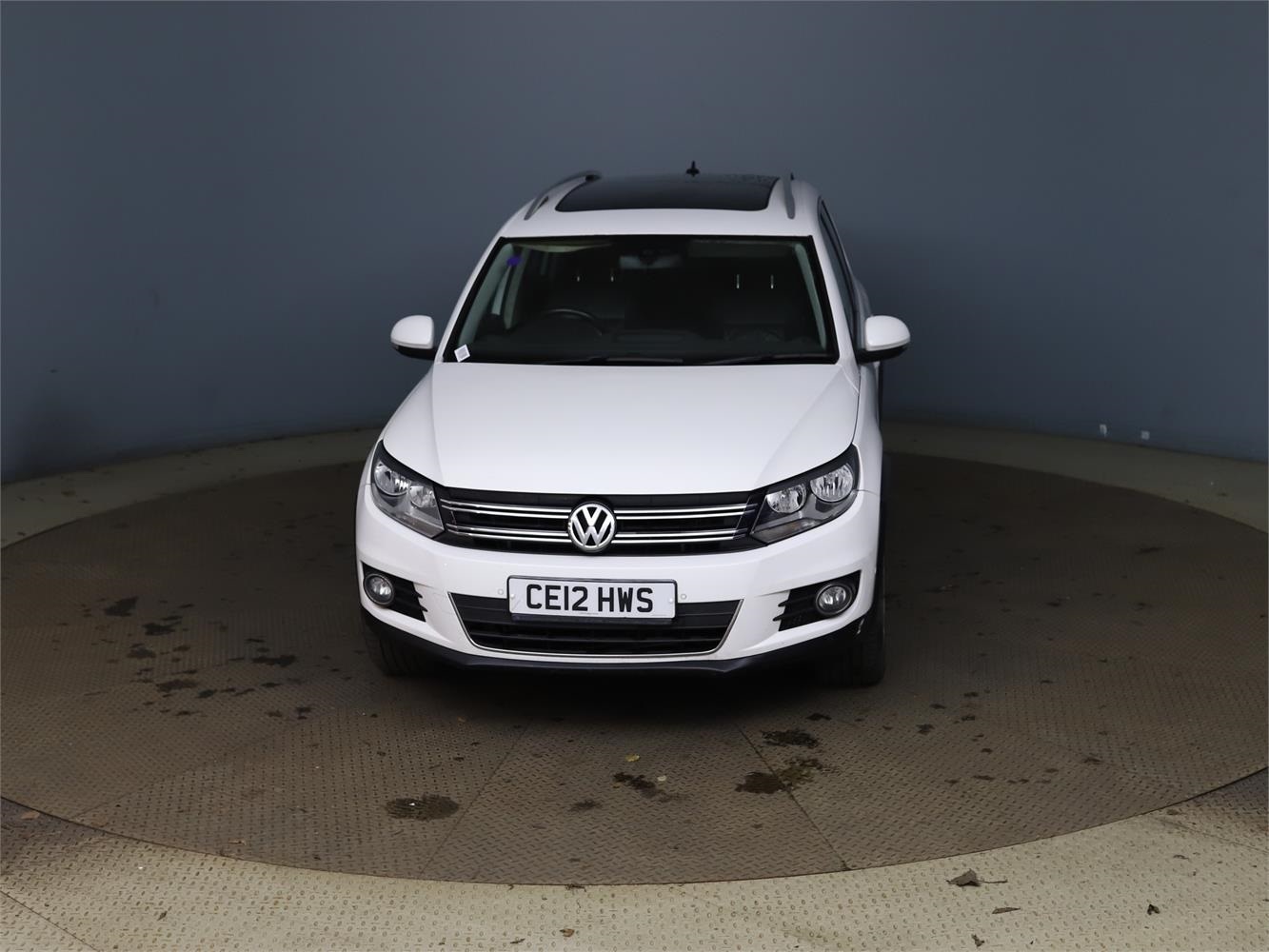 Used Volkswagen Tiguan 2012 for sale - 76641623: Photo 3
