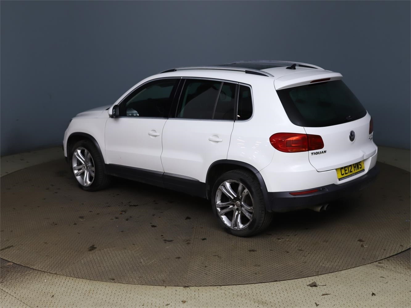 Used Volkswagen Tiguan 2012 for sale - 76641623: Photo 6