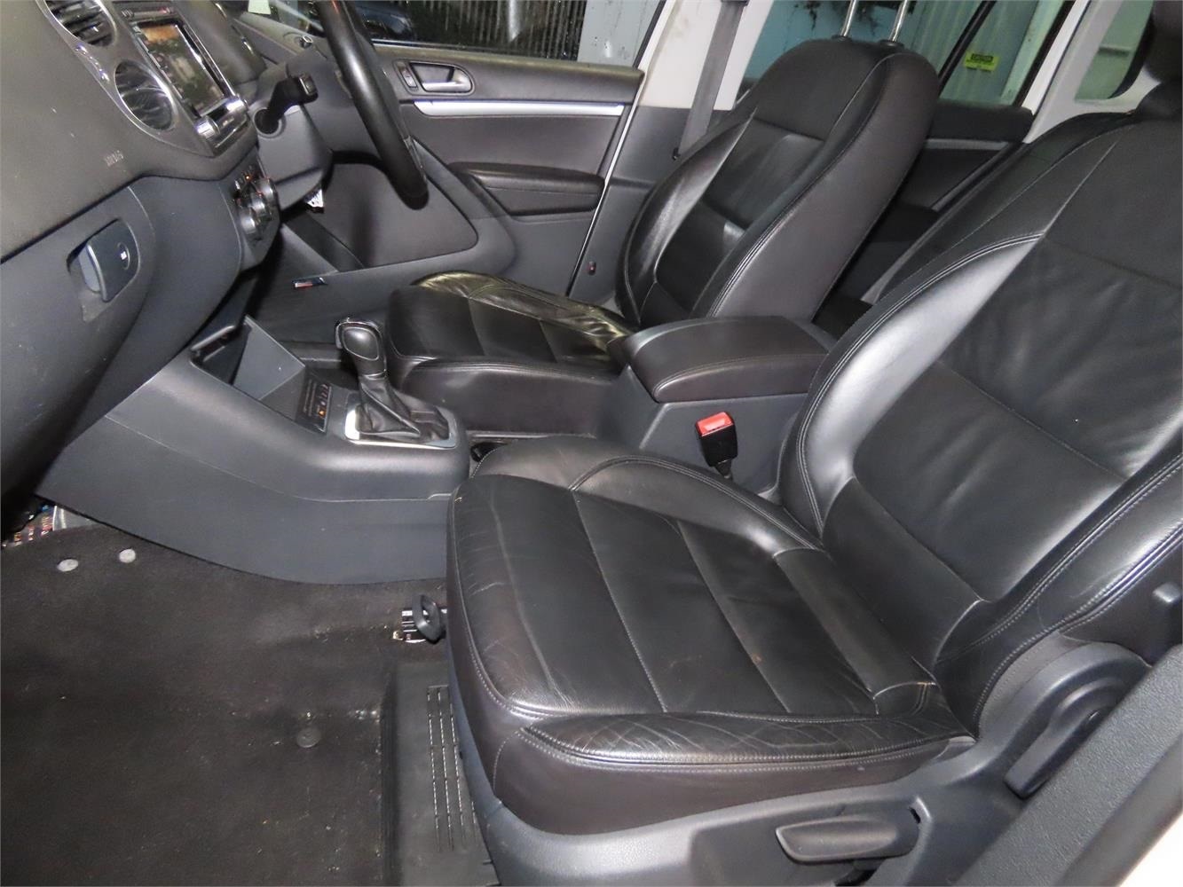 Used Volkswagen Tiguan 2012 for sale - 76641623: Photo 7