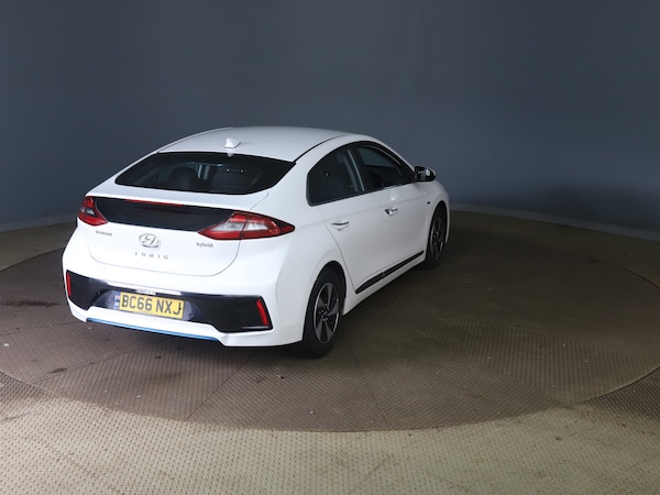 Used Hyundai IONIQ 2017 for sale - 76149171: Photo 6