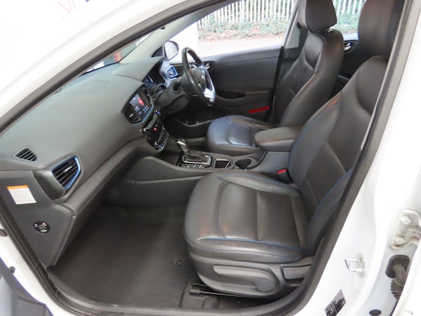 Used Hyundai IONIQ 2017 for sale - 76149171: Photo 7