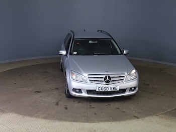 Used Mercedes-Benz C-Class 2010 for sale - 76224963: Photo 2