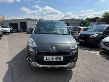 Used Peugeot Partner Tepee 2015 for sale - 74290354: Photo
