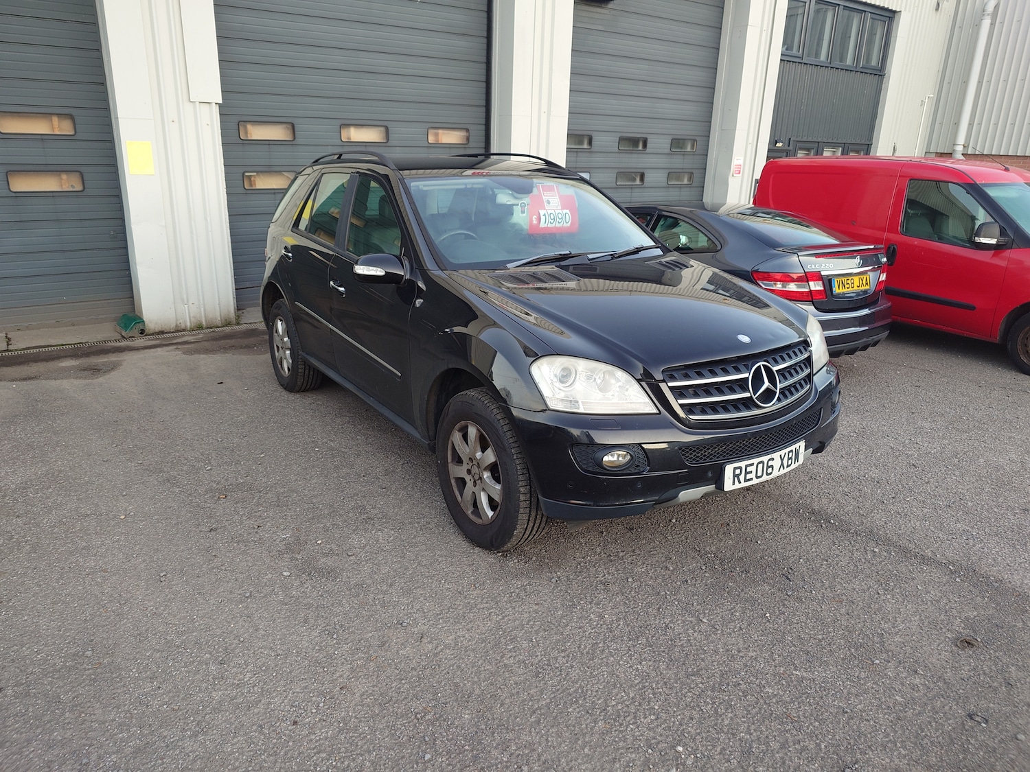 Used Mercedes-Benz M Class 2006 for sale - 76641610: Photo 1