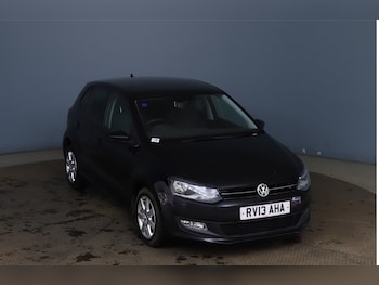 Used Volkswagen Polo 2013 for sale - 76508862: Photo