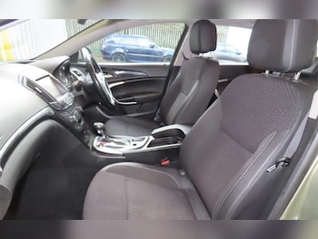 Used Vauxhall Insignia 2016 for sale - 76641622: Photo